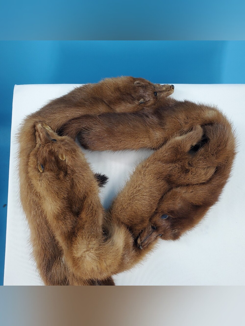 Vintage 60s 3-full-body brown mink shoulder wrap